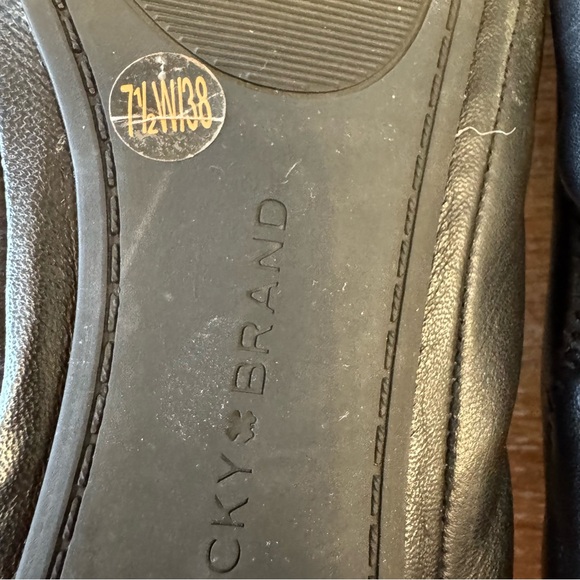 Lucky Brand Black Leather Flats - Picture 6 of 7